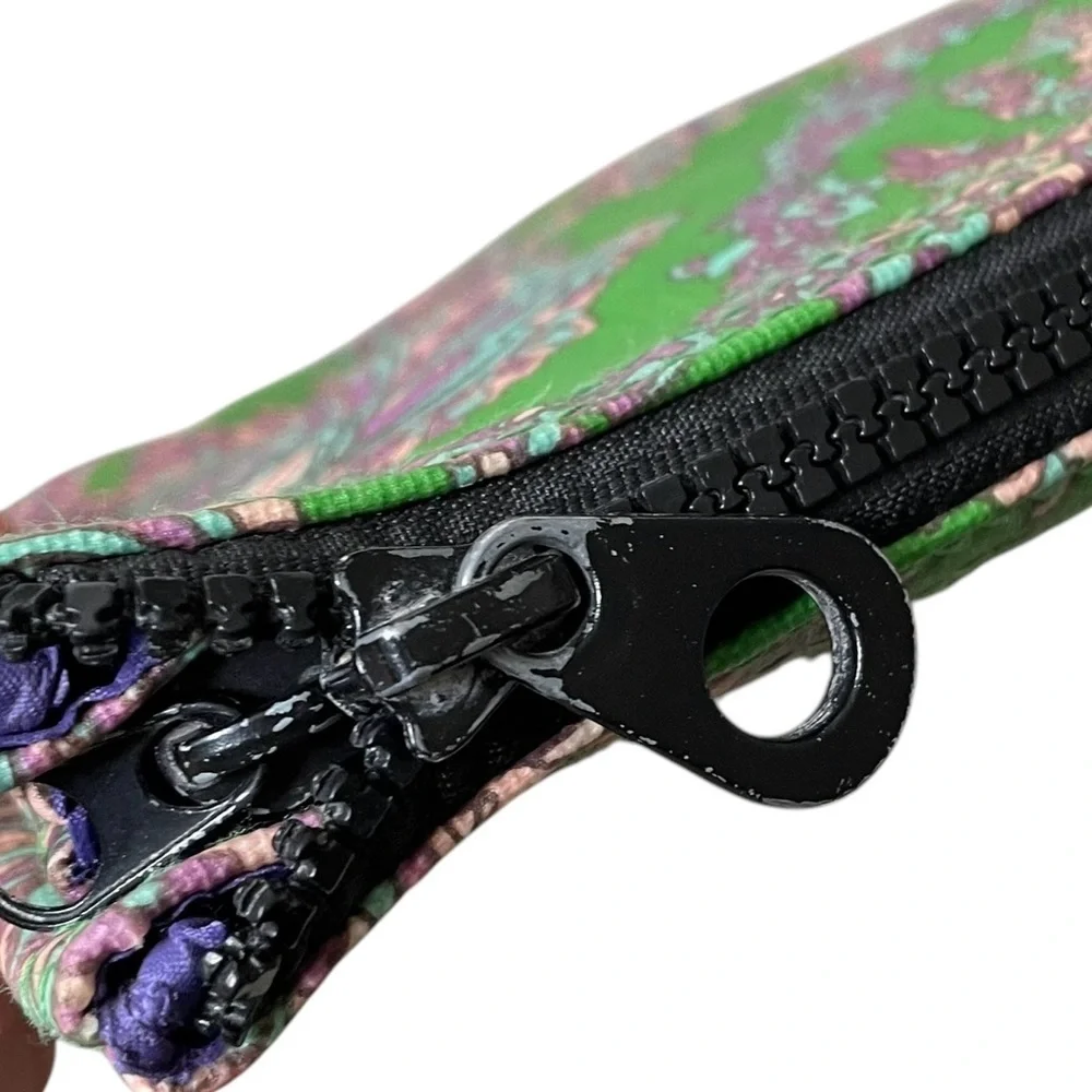 JO & JO Australia Floral Paisly Printed Toiletry Cosmetic Makeup Clutch Bag
